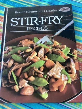 Better Homes and Gardens Stir-Fry Recipes Cookbook - vintage 1985